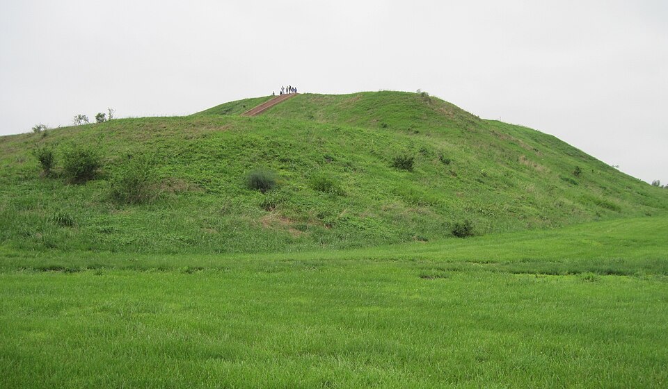 View of Monks Mound, the largest earthen construction in the Americas, at Cahokia, Illinois