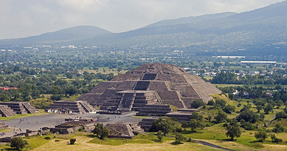The Pyramid of the Moon at Teotihuacán viewed from the summit of the Pyramid of the Sun, with the Avenue of the Dead stretching to the south