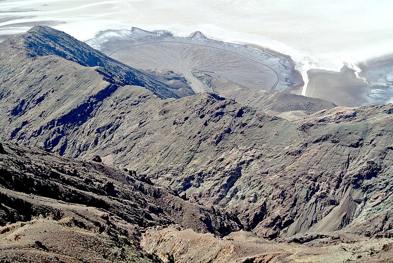 Alluvial fan in Death Valley, California, seen from Dante's View in the Black Mountains